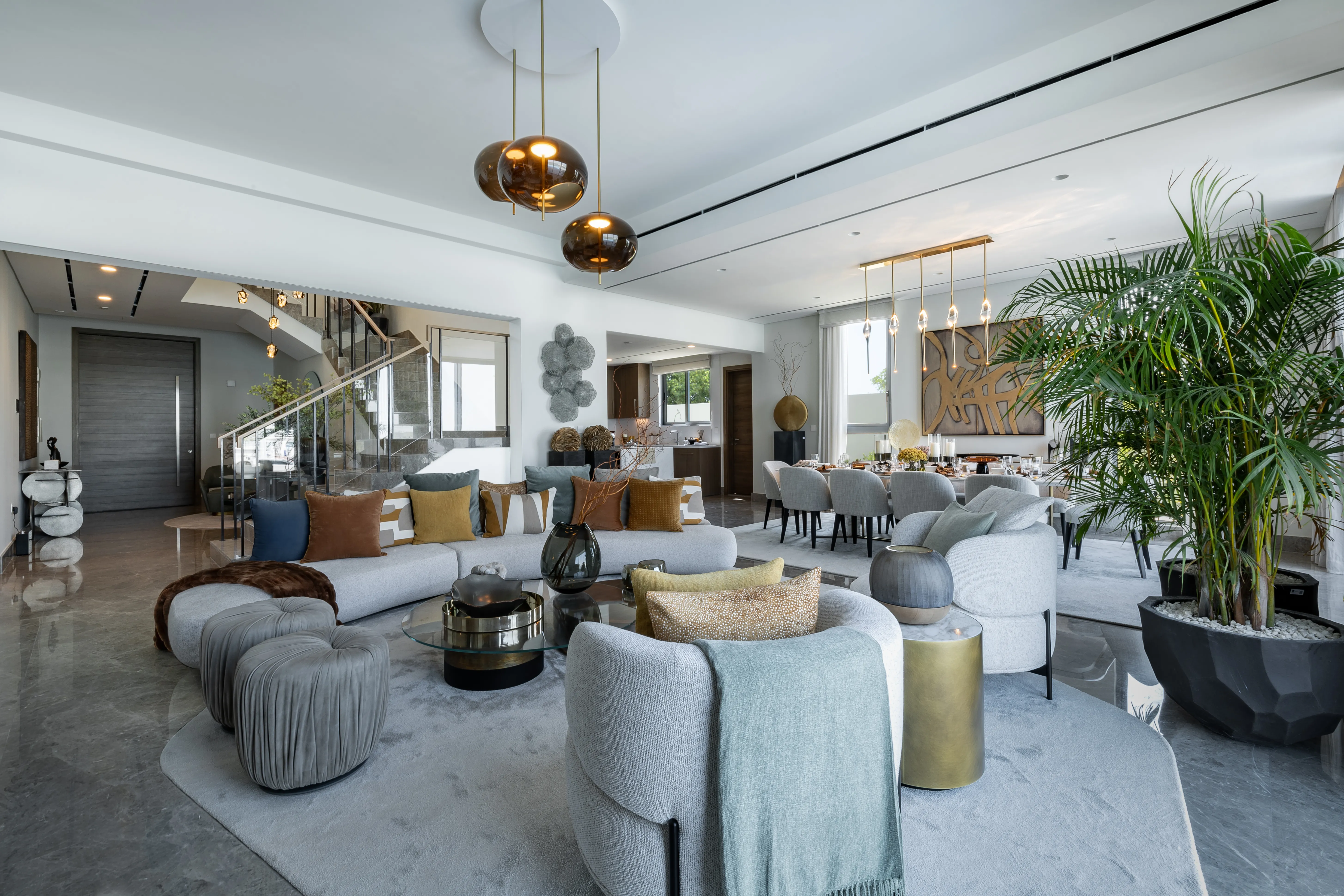 Glam — gallery image 8
